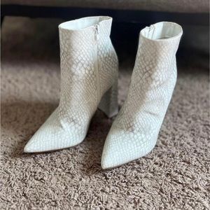 Women’s Boots